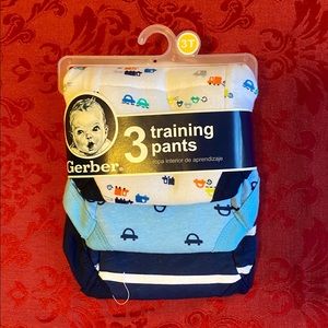 •NWT• 3T Gerber Training Underwear